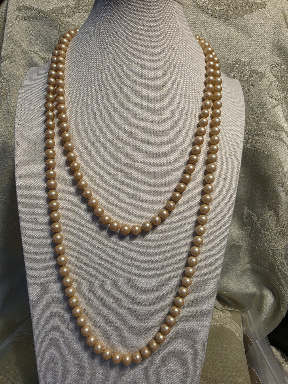 #1212 Classic Faux Pearl-Style Long Single Strand Necklace in Champagne